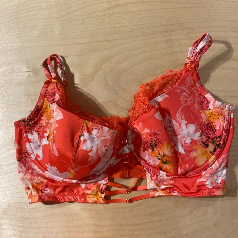 Cacique Lightly Lined French Balconette Floral Lace Bra  46DDD (PQ)